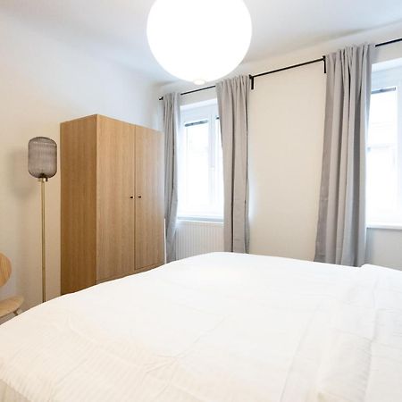 Chic 1-Bed Apt By Canal Walk To Historic Centre Vienna Esterno foto